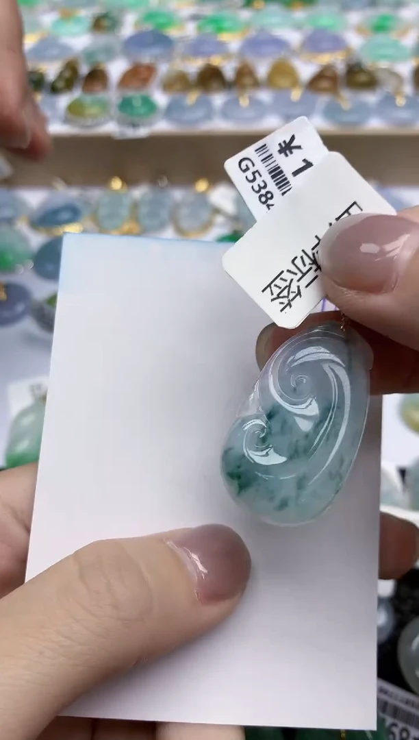 【闪购商品】翡翠颈饰18K金镶嵌天然翡翠A货