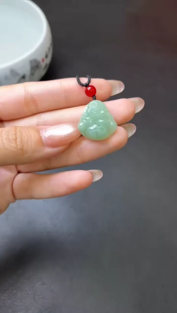 吊坠(不含链)未镶嵌翡翠吊坠 多样性发一件