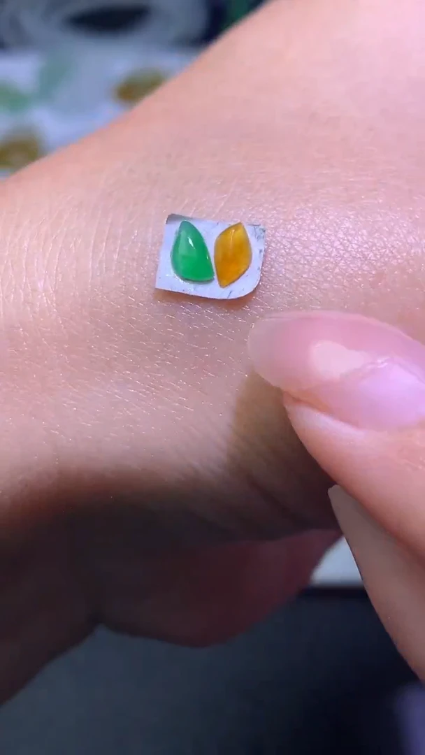 未镶嵌定制翡翠毛货