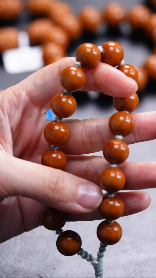 【闪购商品】橄榄核吊坠橄榄核