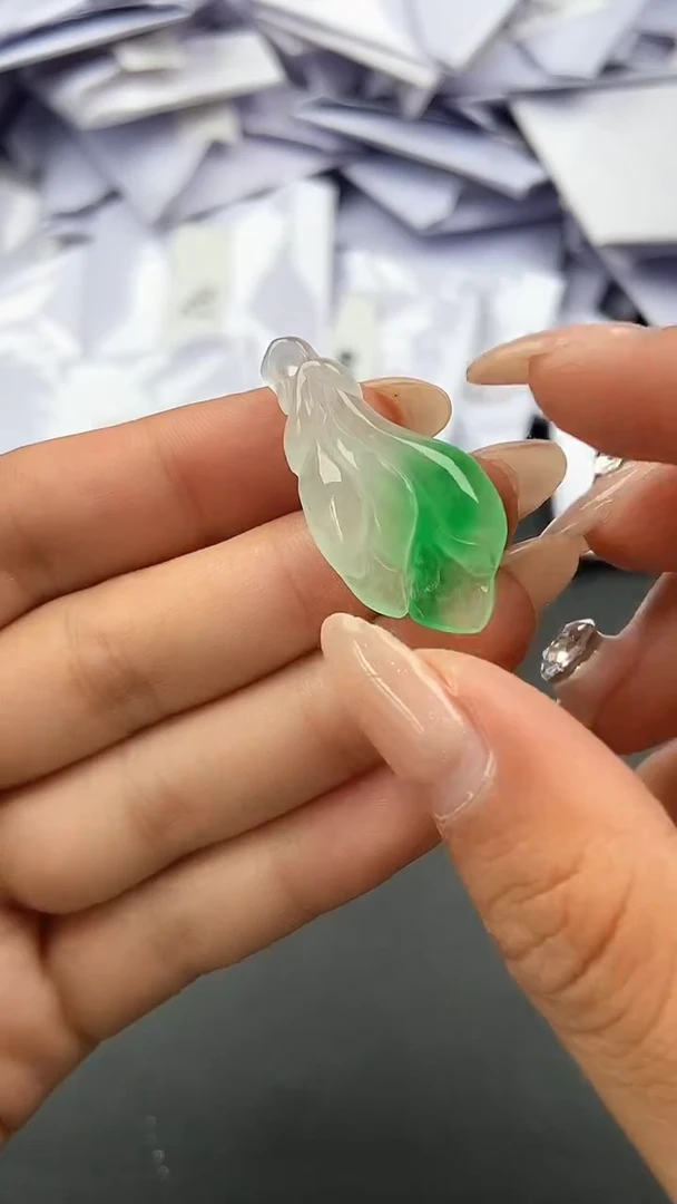 无非金属吊坠000066