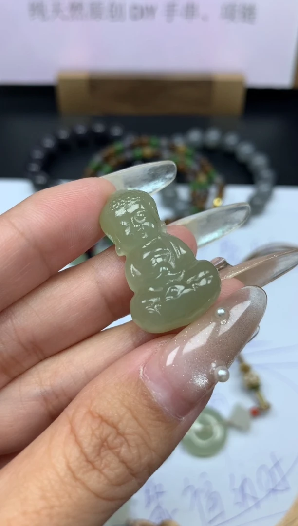 吊坠(不含链)未镶嵌和田玉和田玉多样性发货