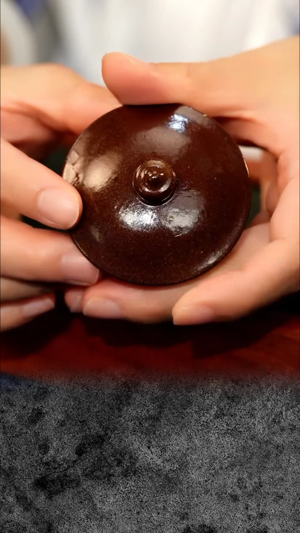 宜兴紫砂 紫砂雕塑 CJY 寒江