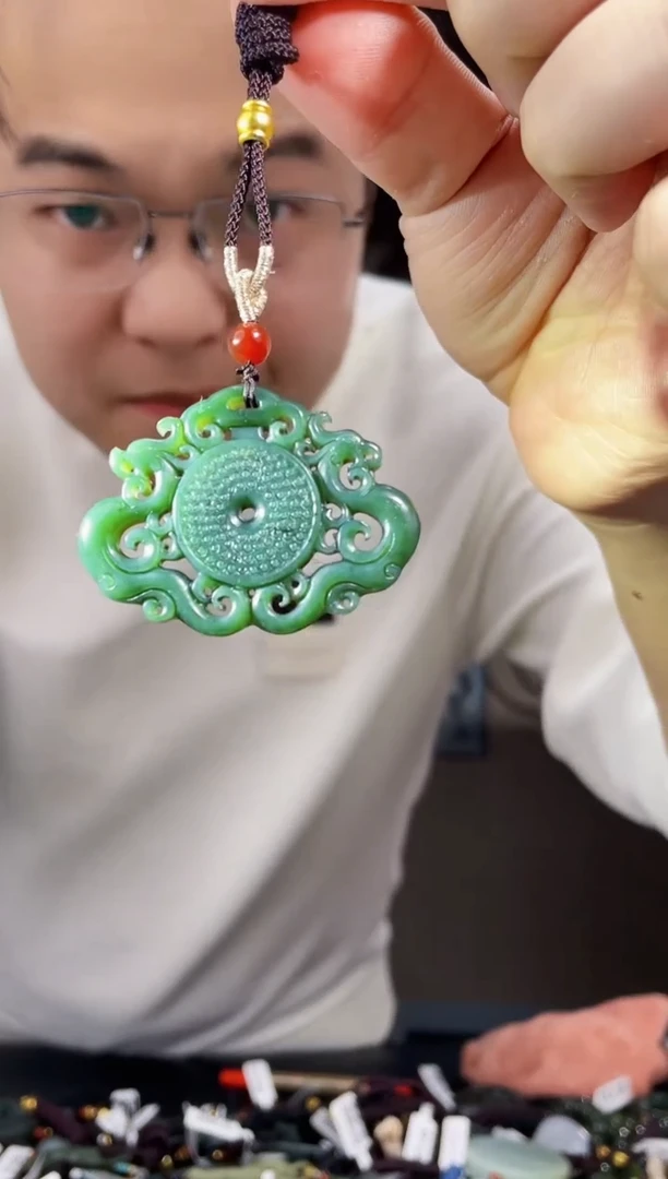 【闪购商品】和田玉颈饰未镶嵌拍一发一