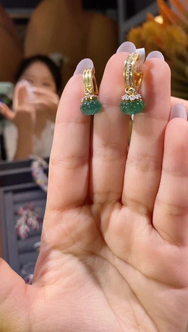 未镶嵌耳饰祖母绿天然祖母绿耳饰