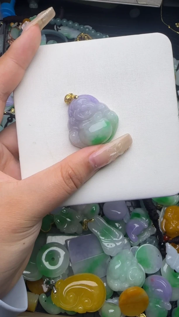 翡翠未镶嵌颈饰天然缅甸翡翠吊坠