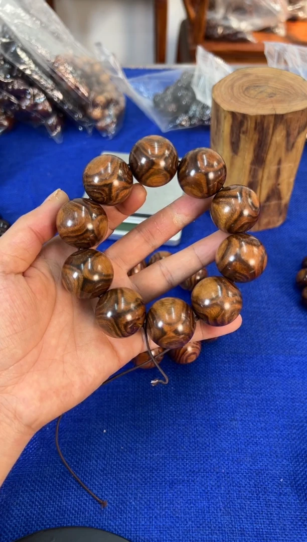 手串/手链黄花梨/降香黄檀2.8叉纹对眼