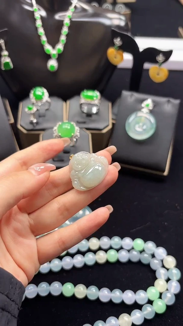 翡翠18K金镶嵌吊坠(不含链)梦藏佳品翡翠严选