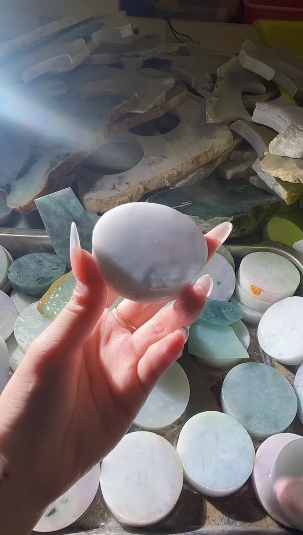 翡翠未镶嵌颈饰翡翠A货小蒋51