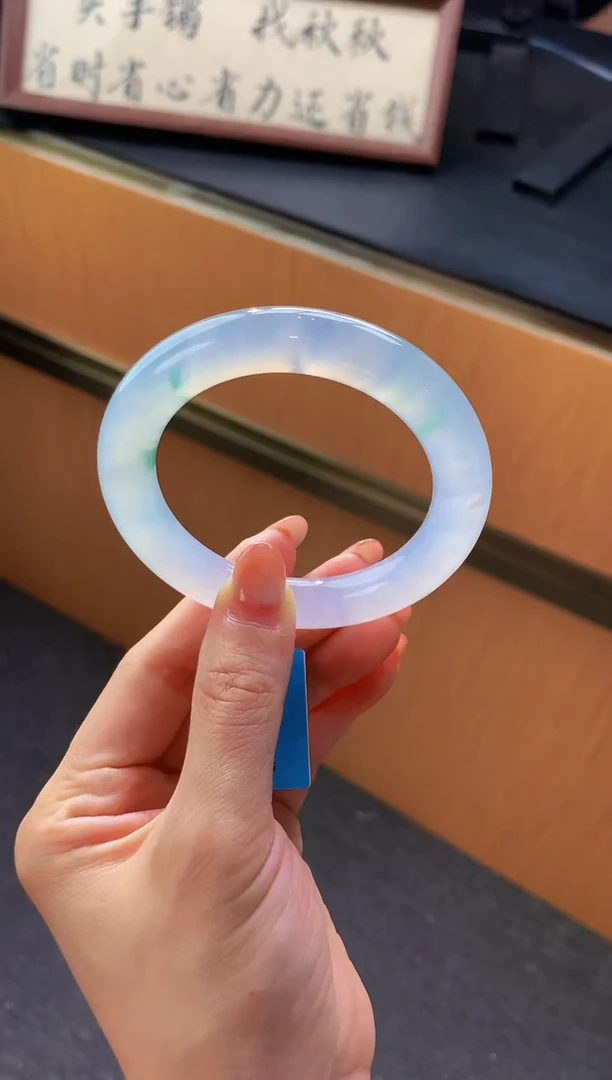 未镶嵌手镯翡翠- 圈口 55.2全款17万 定金2万