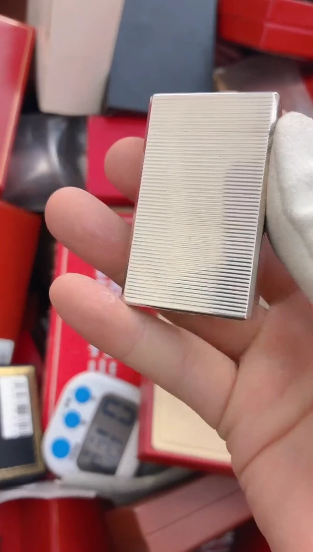 起***虎中古打火机闪购链接