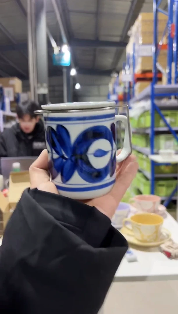 瓷マジョリカ SS蓋付マグ フラワー