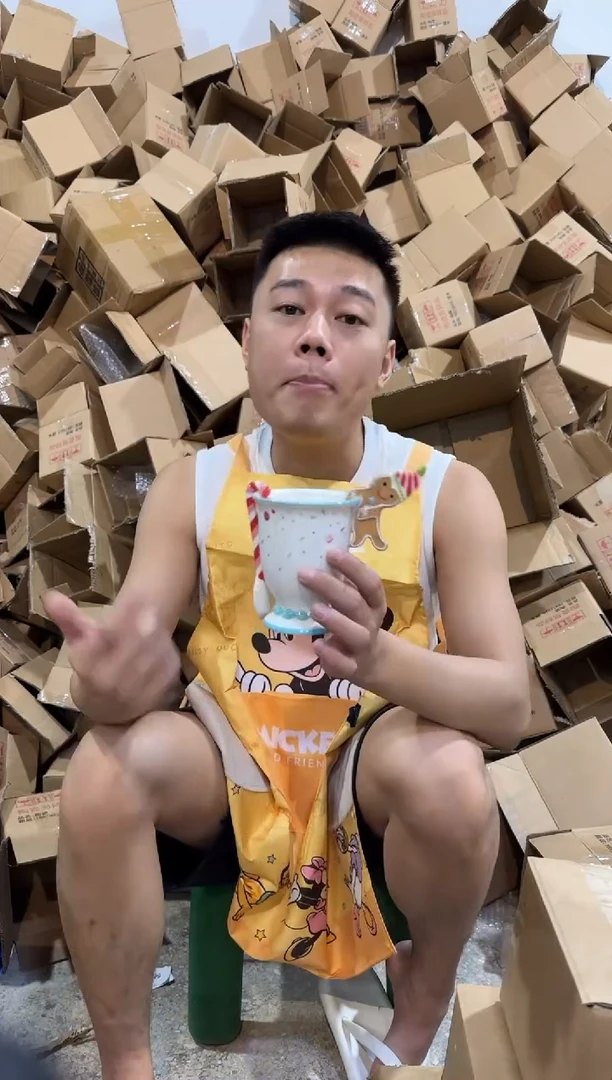 瓷片姜饼人一杯一勺