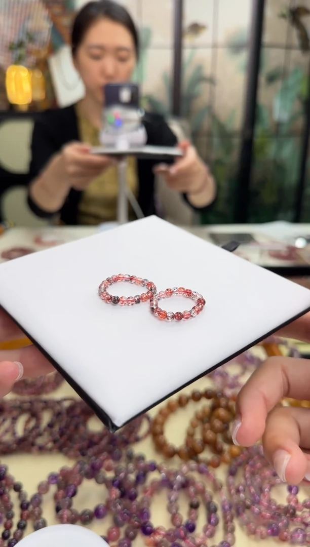 未镶嵌戒指水晶全面金草莓戒指 多样性发一