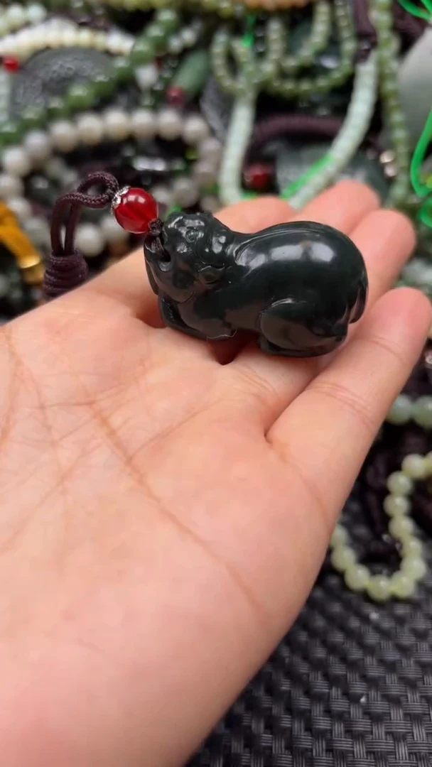 【闪购商品】和田玉颈饰未镶嵌.