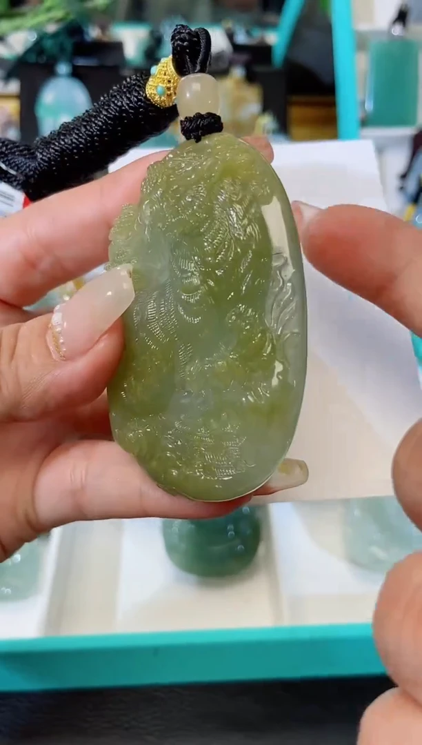 颈饰未镶嵌翡翠缅甸天然翡翠
