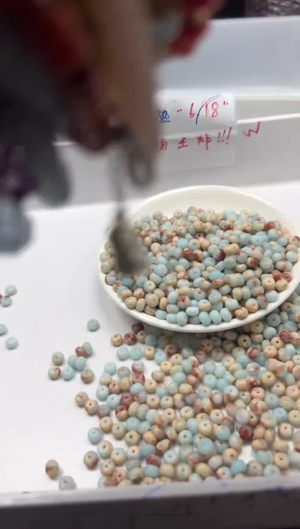 玛瑙/玉髓颈饰未镶嵌w2191寿山石算盘6*4mm*50颗