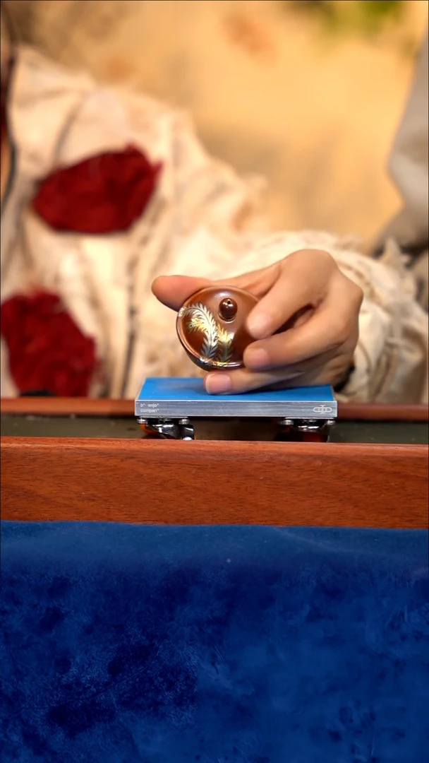 宜兴紫砂 紫砂茶壶 LJY