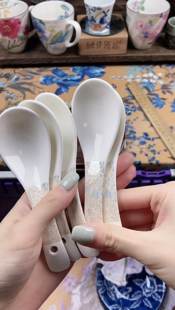 瓷片勺子5个