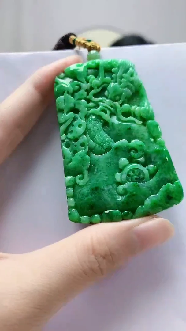 未镶嵌定制翡翠4852zm-毛货挂件24
