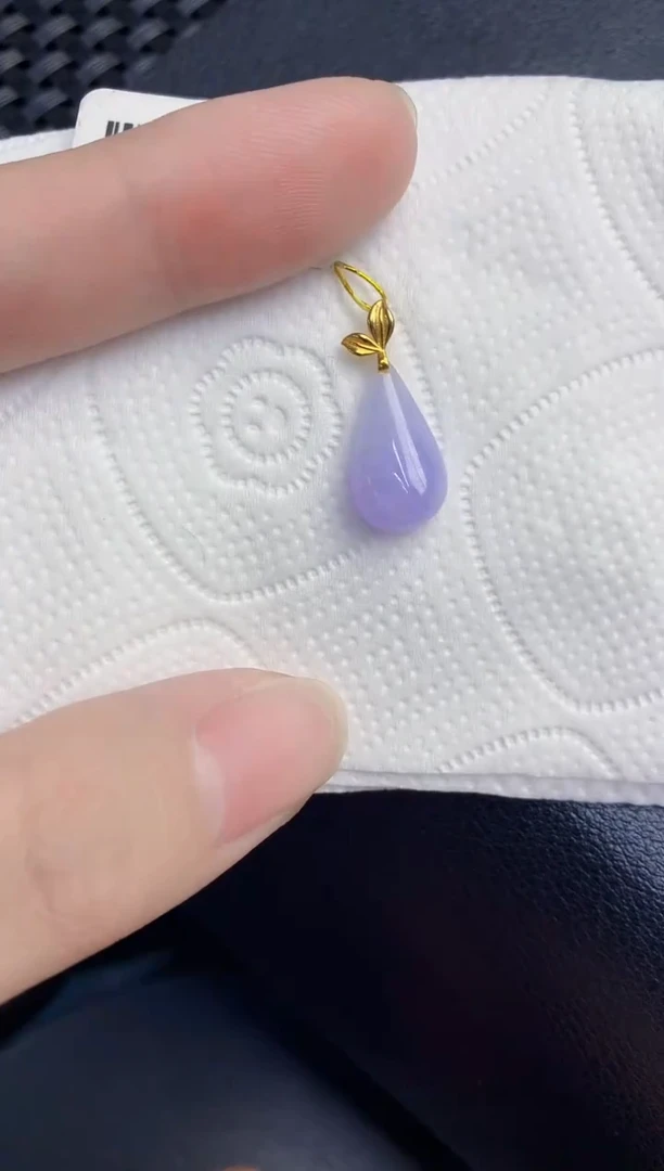 颈饰18K金镶嵌翡翠天然翡翠缅甸A货