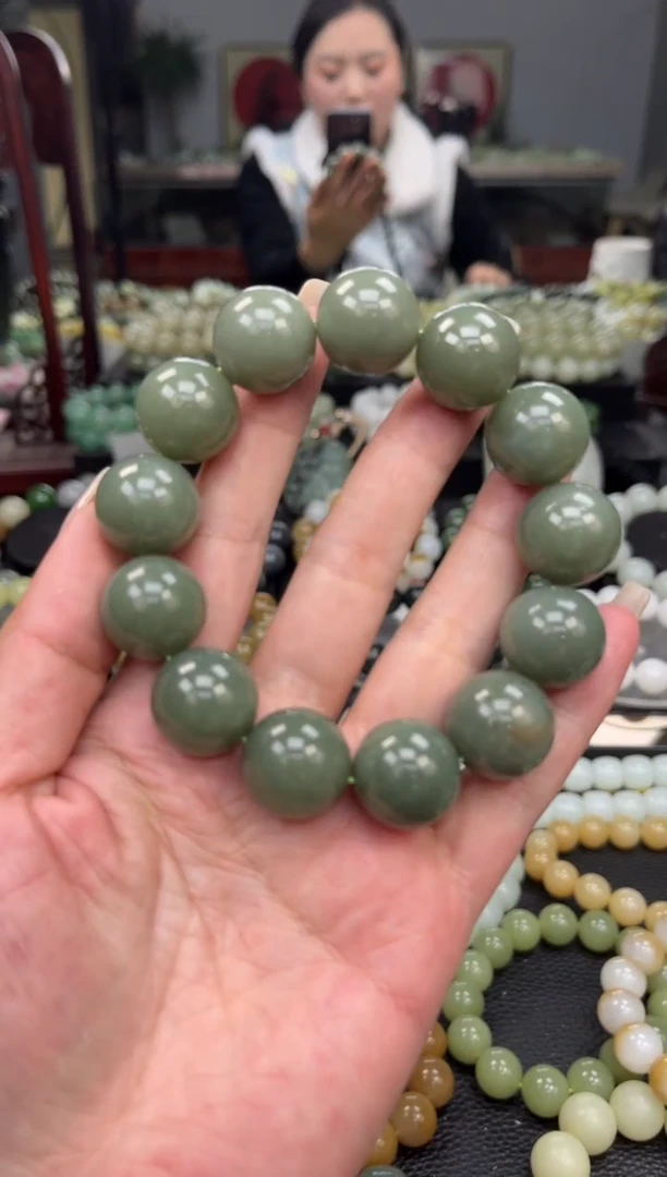 【闪购商品】和田玉手串未镶嵌新疆且末蓝卡18