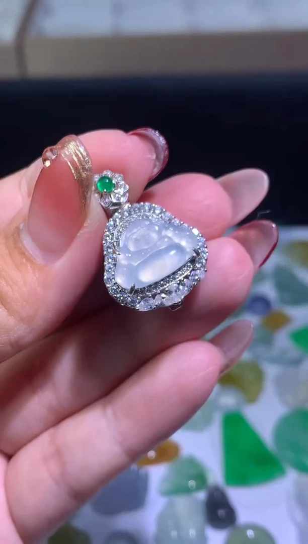 【闪购商品】翡翠颈饰银S925镶嵌净货