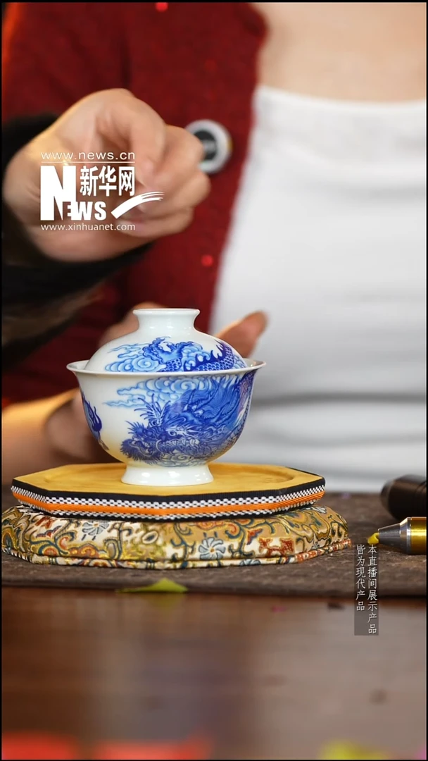 摆件陶瓷新华网瓷-含月阁37