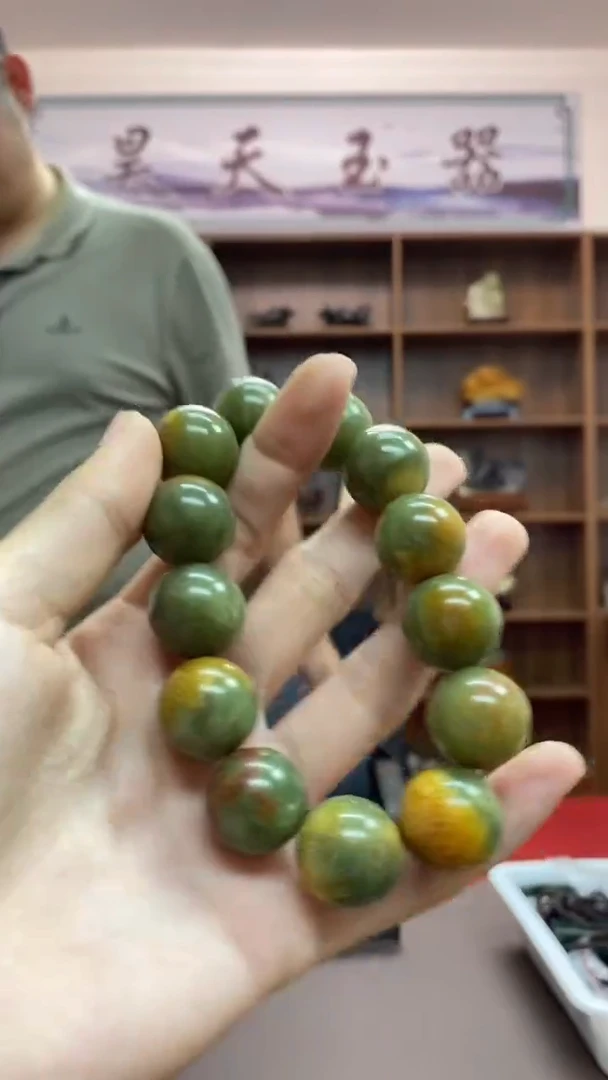 【闪购商品】岫岩河磨玉（透闪石质玉）手串未镶嵌卡18手串