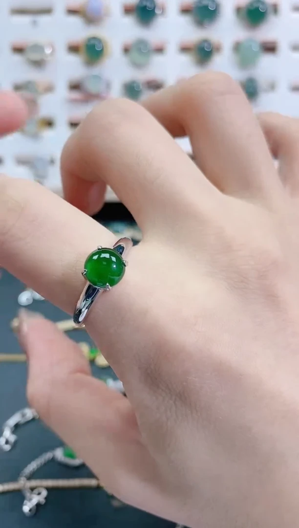银S925镶嵌戒指翡翠星**咪天然翡翠