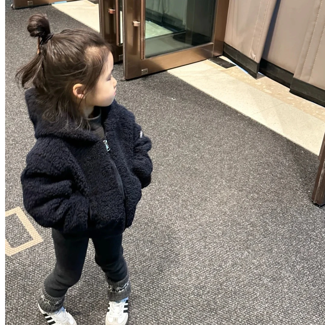 壹妈童装女童韩版秋冬款百搭洋气绒毛拉链时髦保暖外套灰色打底裤