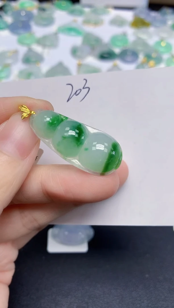 颈饰18K金镶嵌翡翠天然缅甸翡翠A货翡翠百元以上9元证书费自理