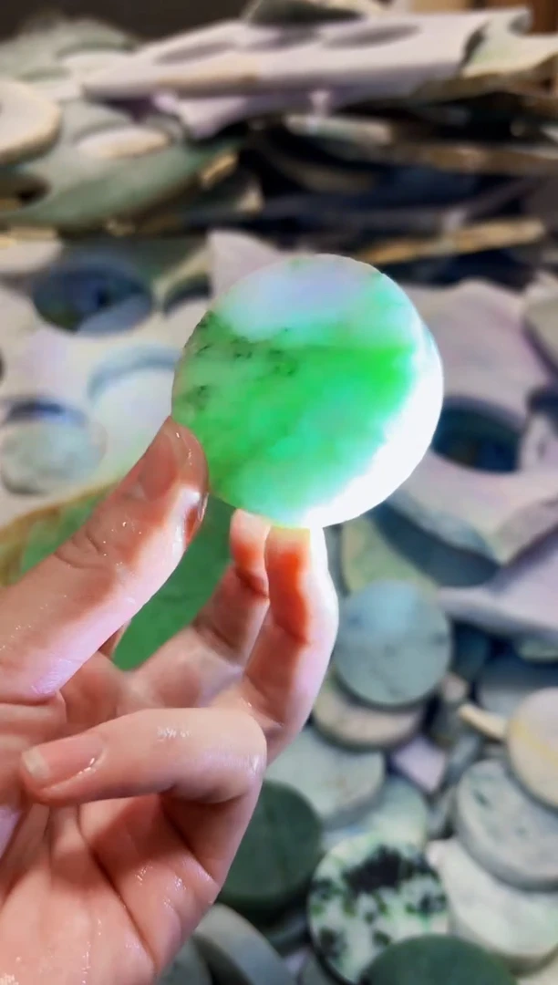 【闪购商品】翡翠颈饰未镶嵌A货白谭1228