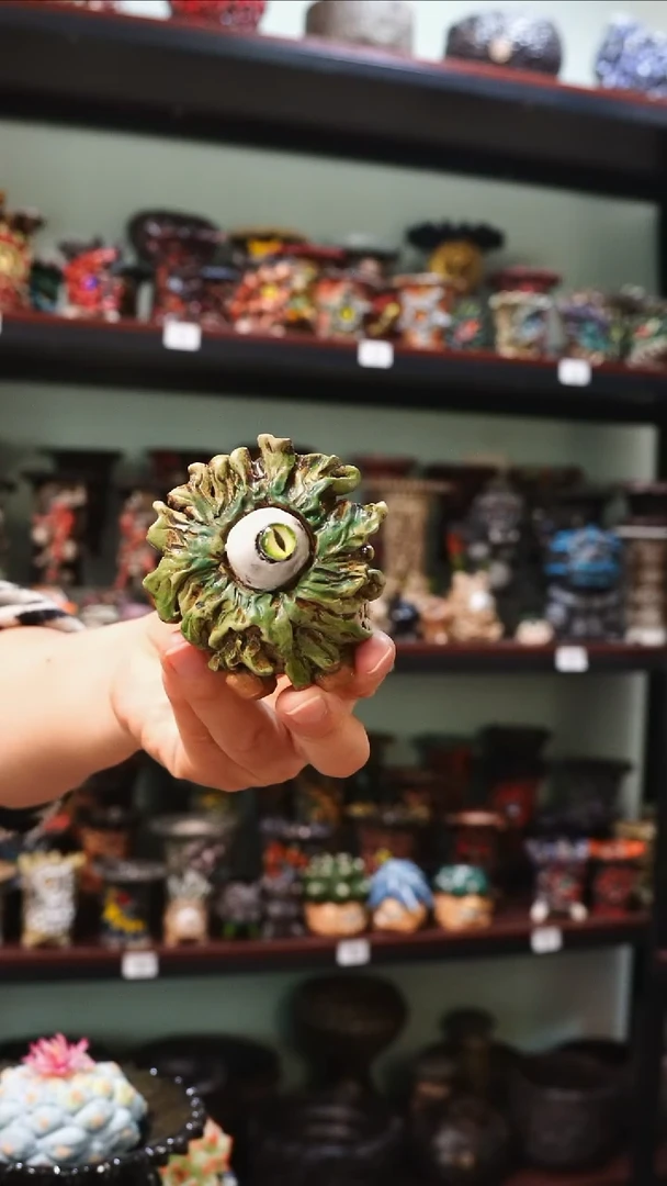 【闪购商品】树脂泰国手工花盆摆件   一物一拍 0018