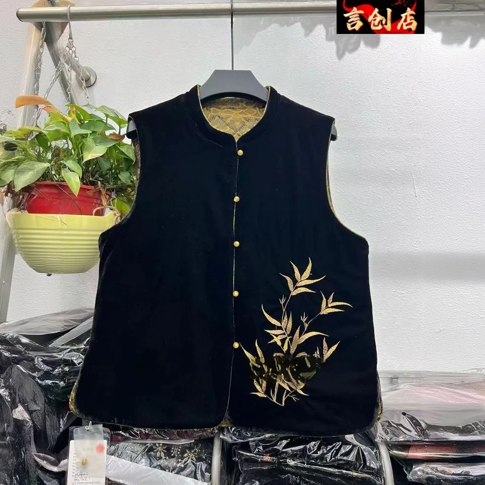 原版秋冬新款国风刺绣加棉马甲中老年妈妈轻奢中式百搭大码厚坎肩
