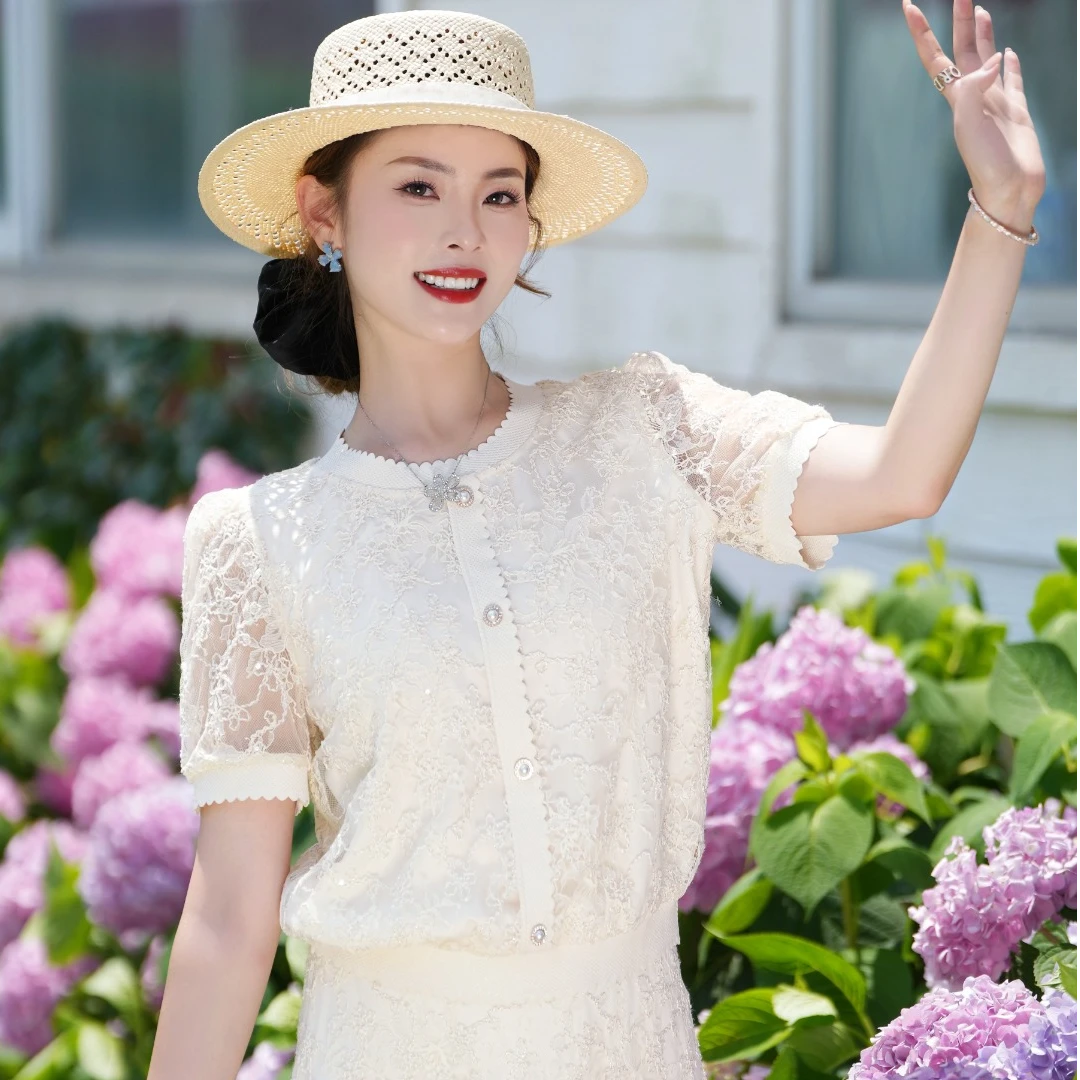 YINER音儿专选2025夏季新款上衣休闲时尚8C65270236