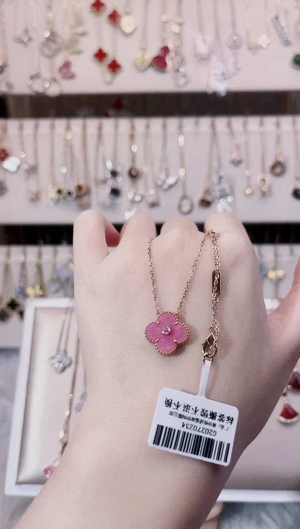 【闪购商品】钻石颈饰18K金镶嵌18K金镶嵌钻石 K玫