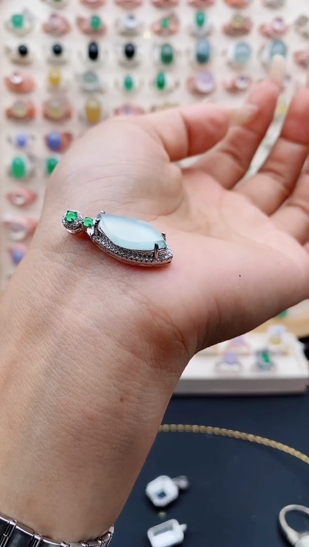 【闪购商品】翡翠颈饰银S925镶嵌缅甸天然A货翡翠333  7+5