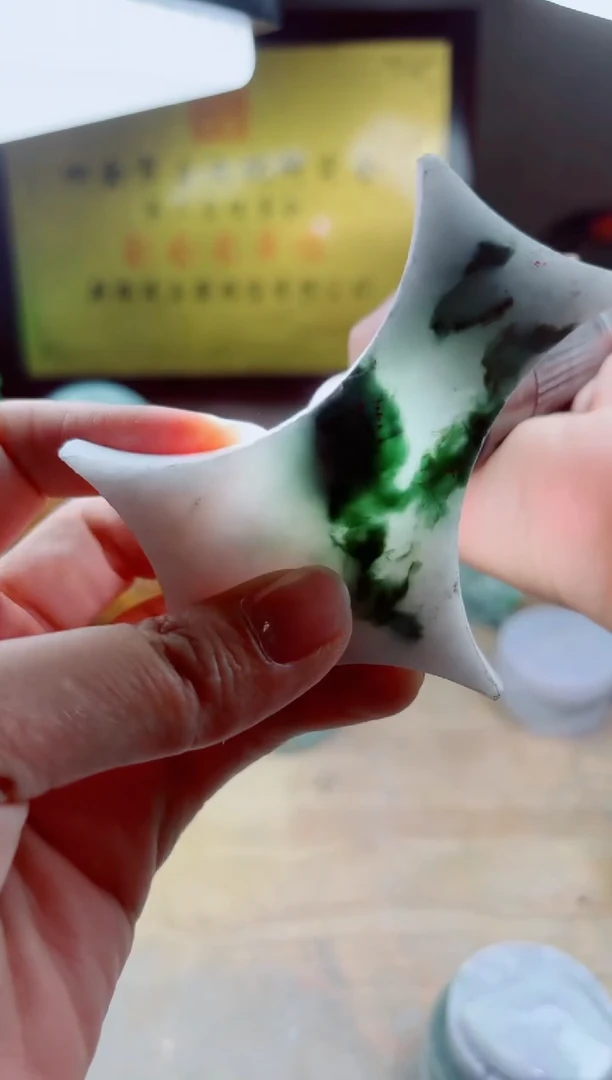 翡翠挂件未镶嵌A货曹璀421