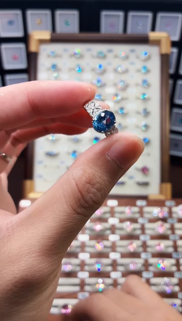 银S925镶嵌戒指海蓝宝石1888