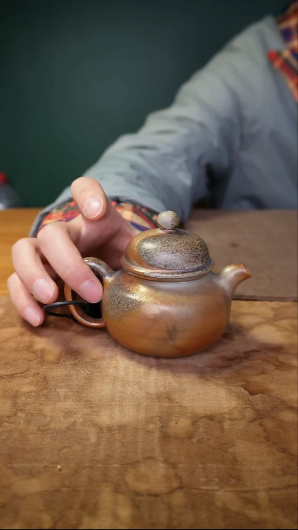 鑫砂活动壶 芝麻金色壶365