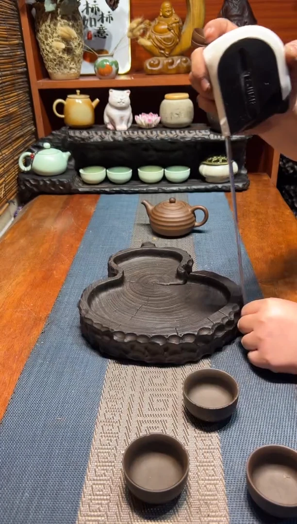 【闪购商品】香樟木木雕一物一拍