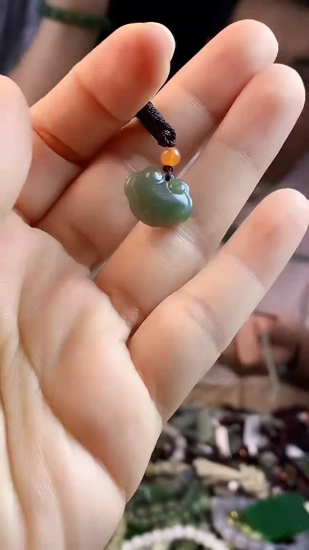 和田玉未镶嵌挂件多样性发货拍一发一