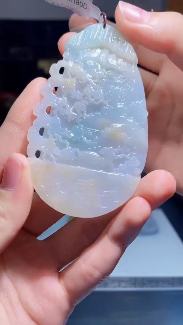 【闪购商品】翡翠吊坠(不含链)未镶嵌S117