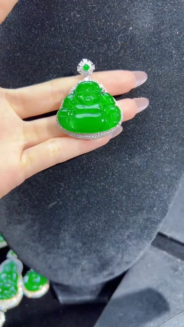 【闪购商品】定制翡翠未镶嵌佛公1