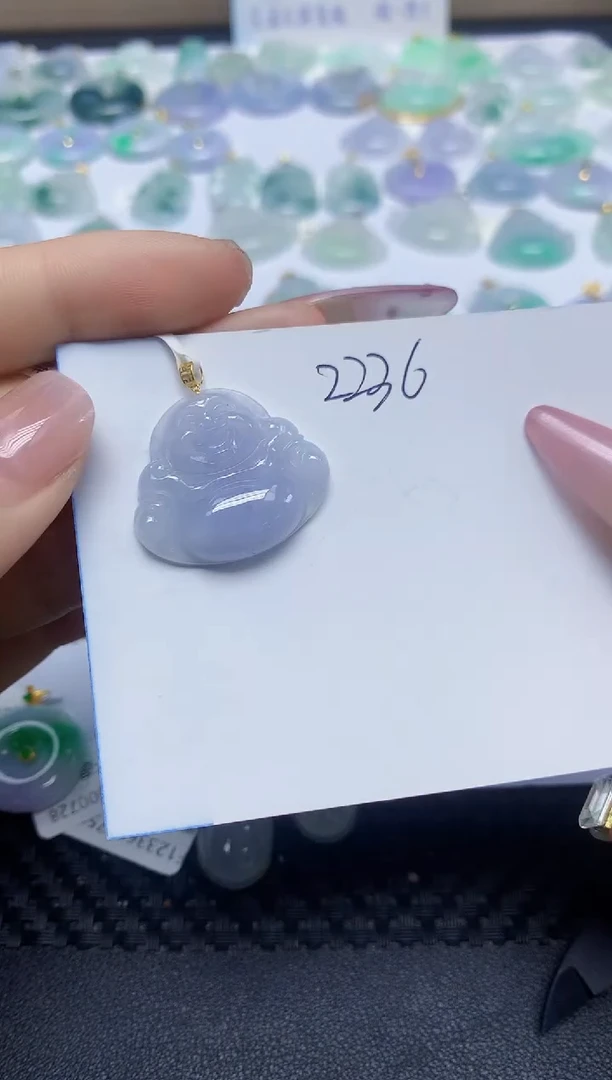 翡翠18K金镶嵌颈饰天然缅甸翡翠A货