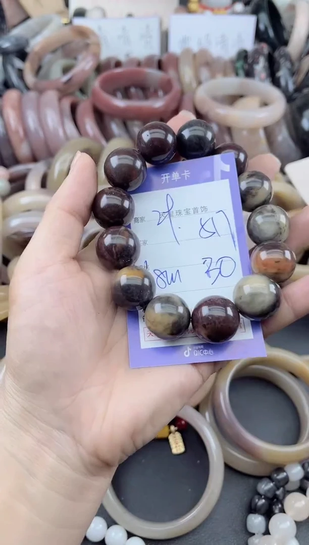 未镶嵌手镯石英质玉517