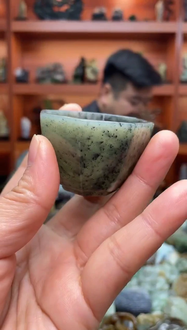 未镶嵌和田玉把件1