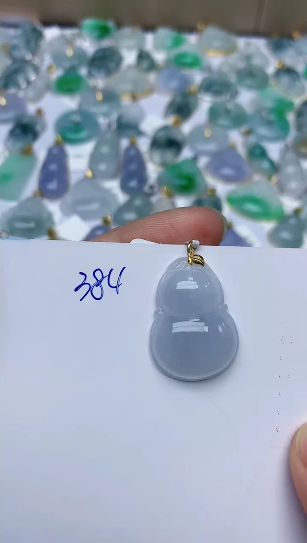 【闪购商品】翡翠颈饰18K金镶嵌天然翡翠A货