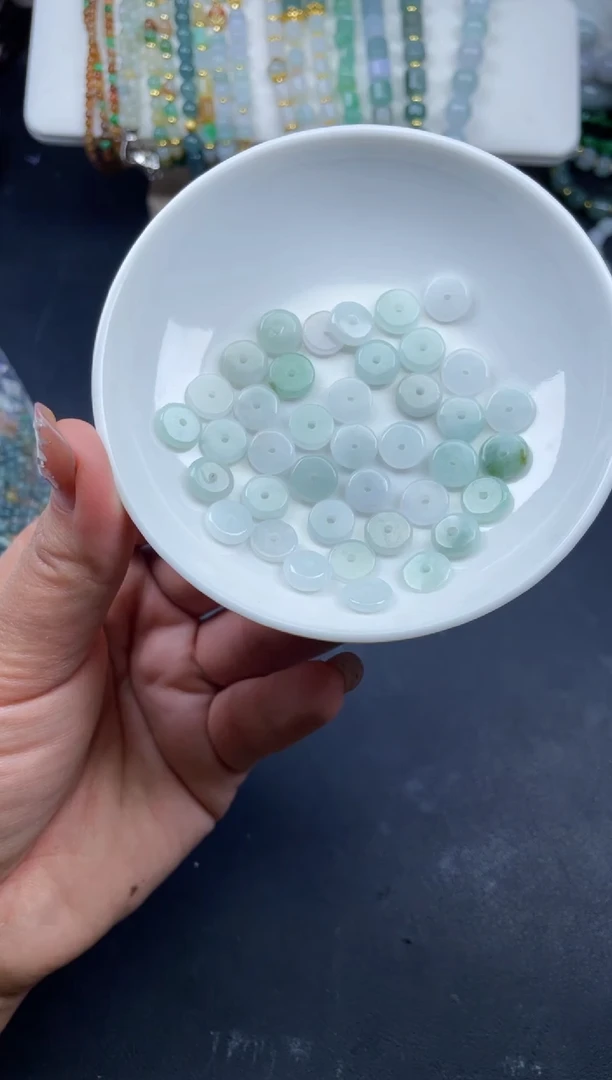 【闪购商品】翡翠颈饰未镶嵌缅甸天然翡翠（39颗）37